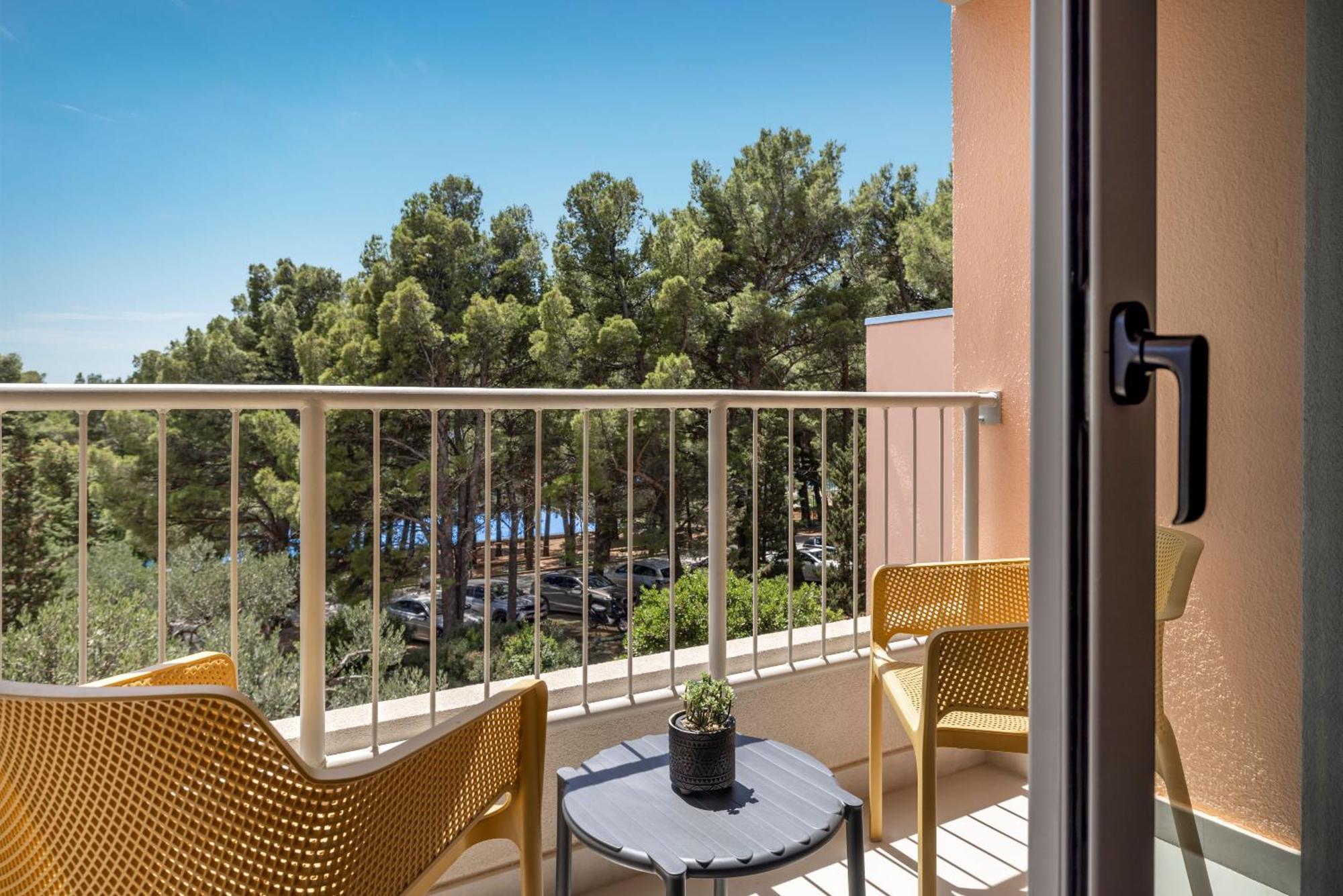 Sunny Makarska By Valamar Extérieur photo